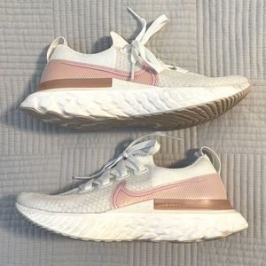 Nike React Infinity Flyknit - Size 7